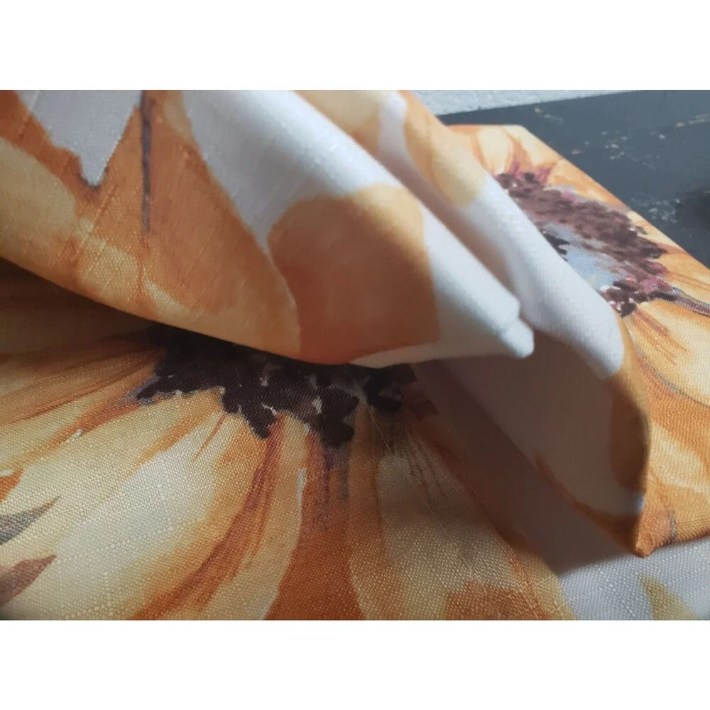Printed Linen Tablecloth 60